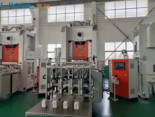 Купить H Frame Aluminum Foil Box Container Making Machine с помощью ПЛК Mitsubishi online manufacture