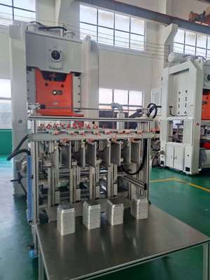 Купить LK-T80 Машина для штамповки пищевых контейнеров, энергоэффективная литиевая смазка и закрытая система смазки online manufacture