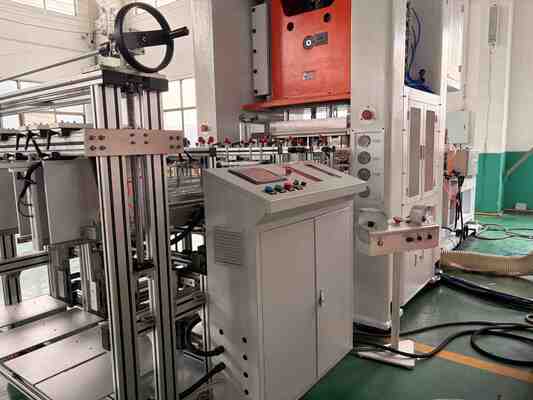 Купить LK-T80 Алюминиевая фольга контейнерная машина индивидуальный дизайн одноразовые продукты питания высокая прочность online manufacture